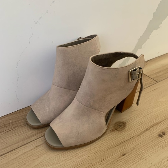 Seychelles Open Toe Booties - Picture 4 of 7